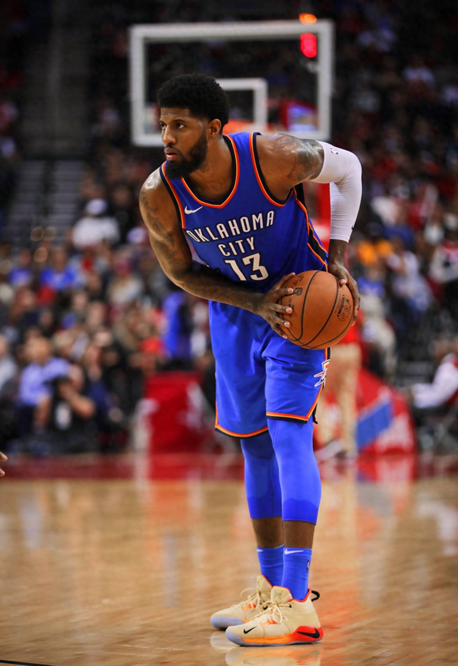 斯基拉：佛罗伦萨正与前切尔西助教瓦诺利谈执教事宜（斯基拉：佛罗伦萨与前切尔西助教瓦诺利洽谈执教）