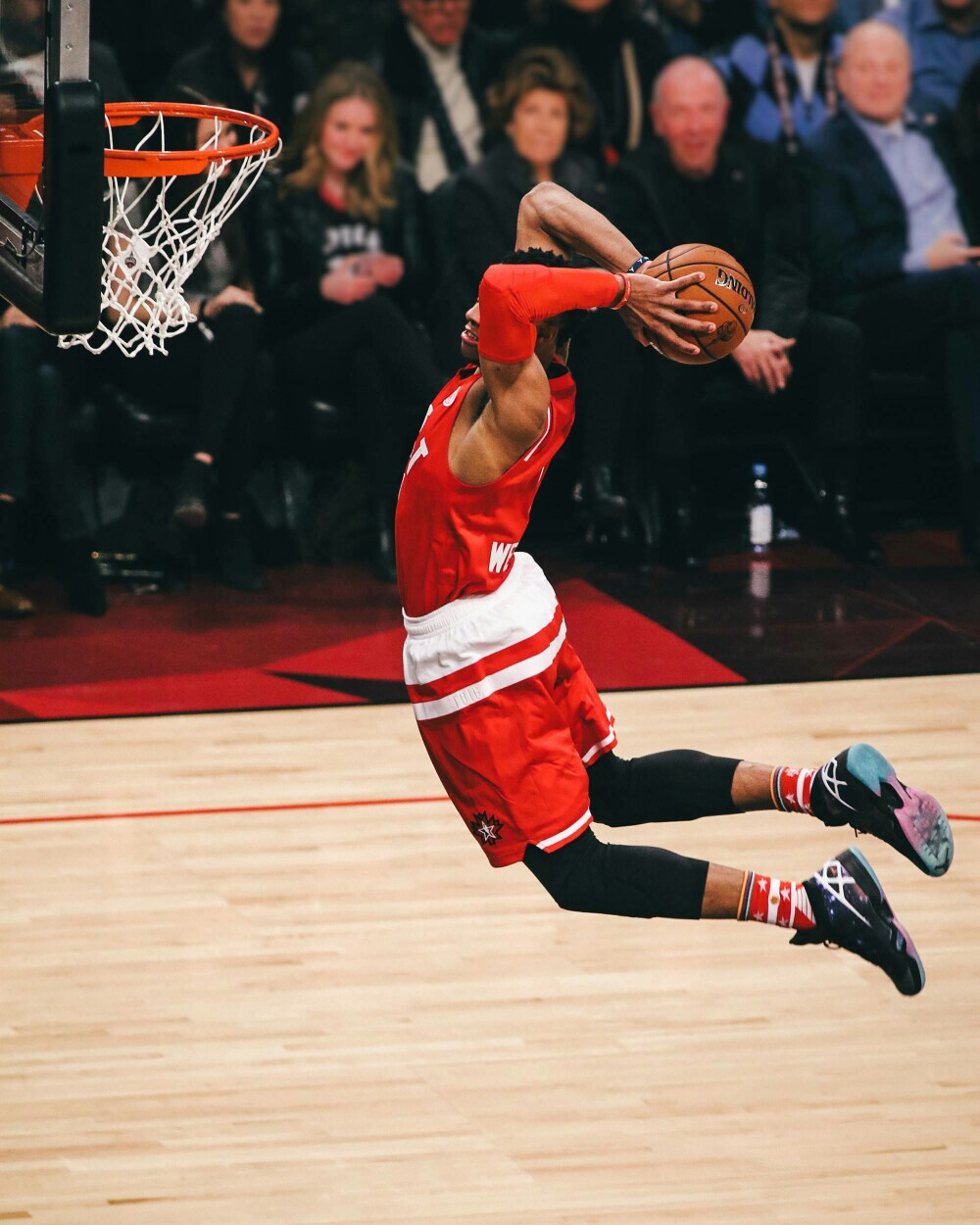 伊森直言渴望首发，乌度卡终予信任（伊森坦言渴望首发，乌度卡终于让他先发）