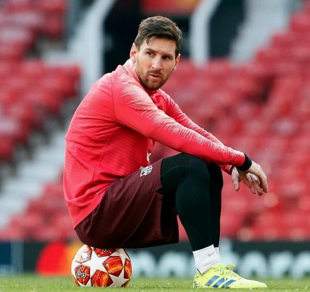 亚洲杯抽签揭晓，三强齐聚死亡之组（亚洲杯分组出炉，三大劲旅同落死亡之组）