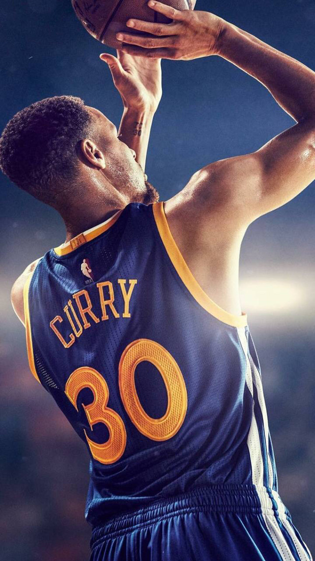 2025／26赛季英超：强势又稳定！阿森纳欧冠、英超双线强势登顶（2025／26赛季：阿森纳强势稳健，欧冠与英超双线登顶）