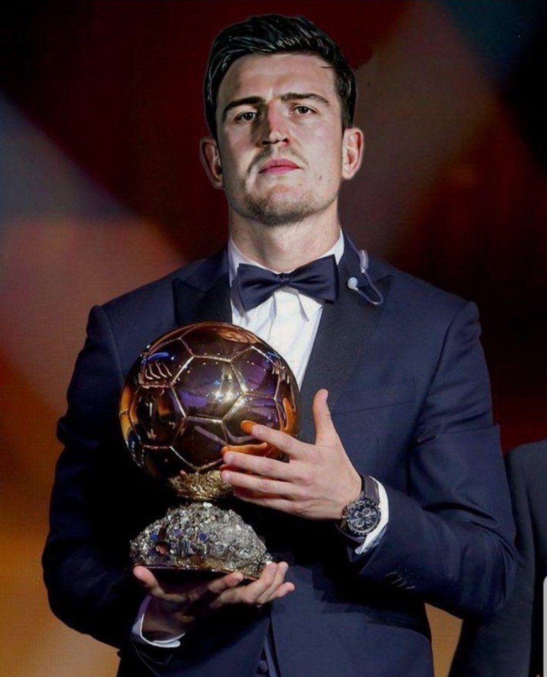 赫伊森：在皇马表现不好会遭到批评并恐慌，但单场不决定一切（赫伊森：皇马若发挥不佳会被批评也会紧张，但一场球并非定论）