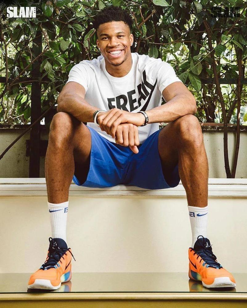 欧冠今夜观赛指南：枪手迎战强敌拜仁，皇马客场出征盼洗颓（欧冠今夜看点：阿森纳硬碰拜仁，皇马客场力求反弹）